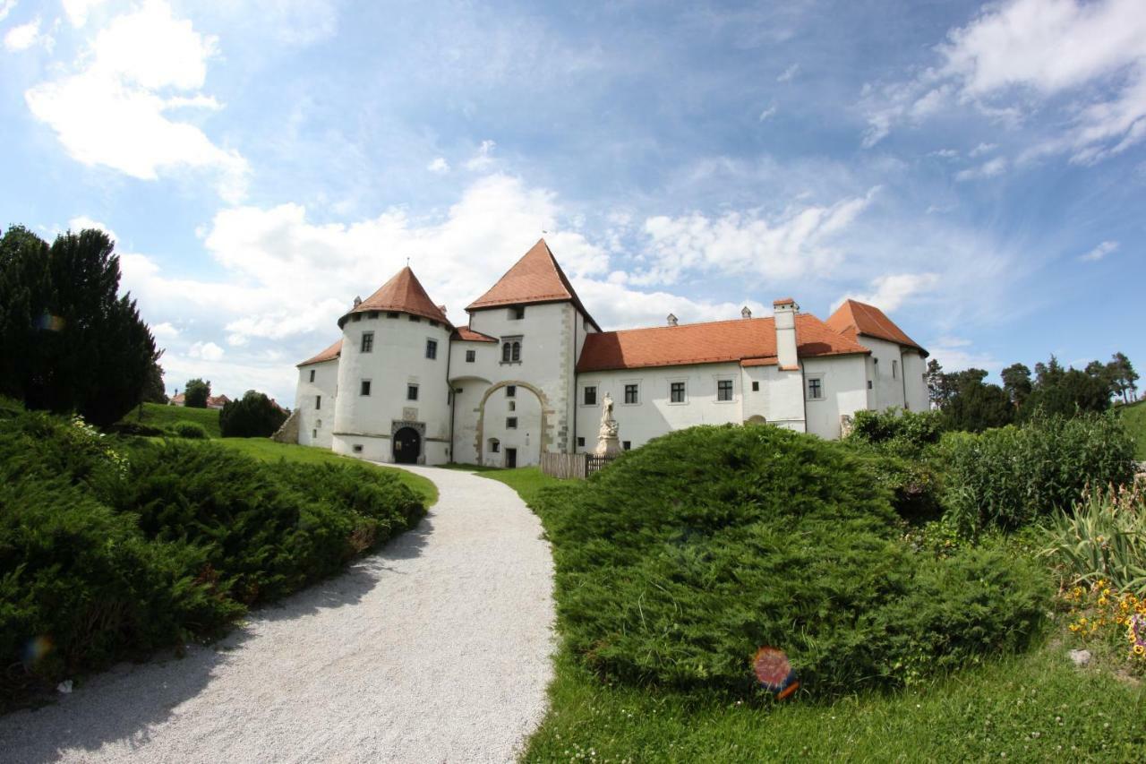 Apartman Korzo Varazdin Exterior photo